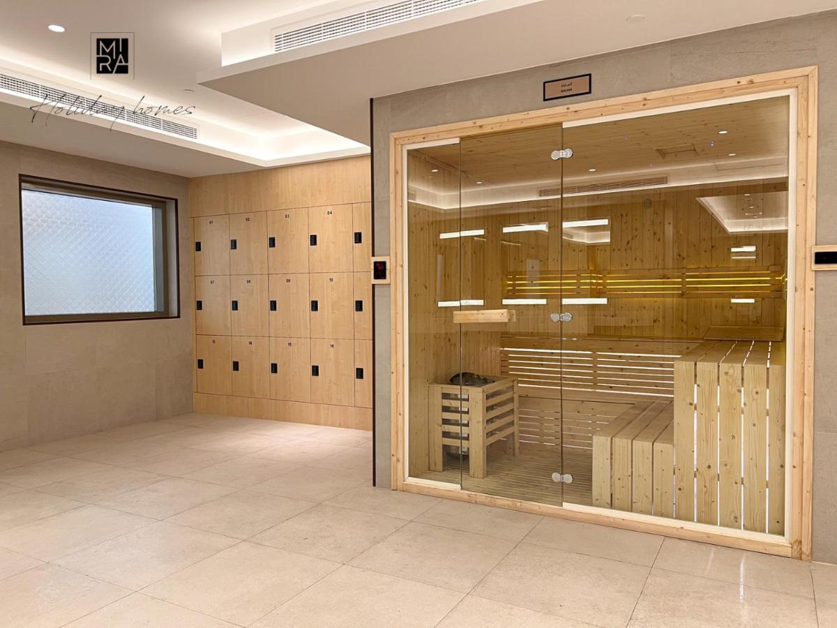 دبي Mira Holiday Homes - Lovely Studio With Burj Khalifa View المظهر الخارجي الصورة